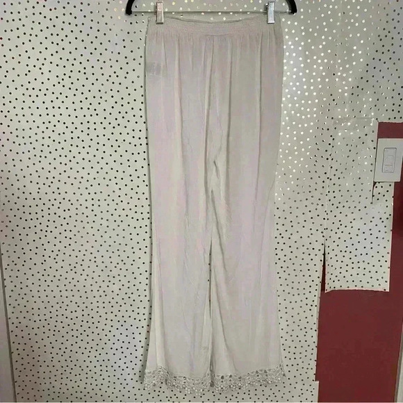 White Beach Pants - Picture 8 of 10